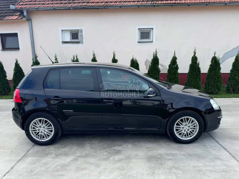 Volkswagen Golf 5 UNITED