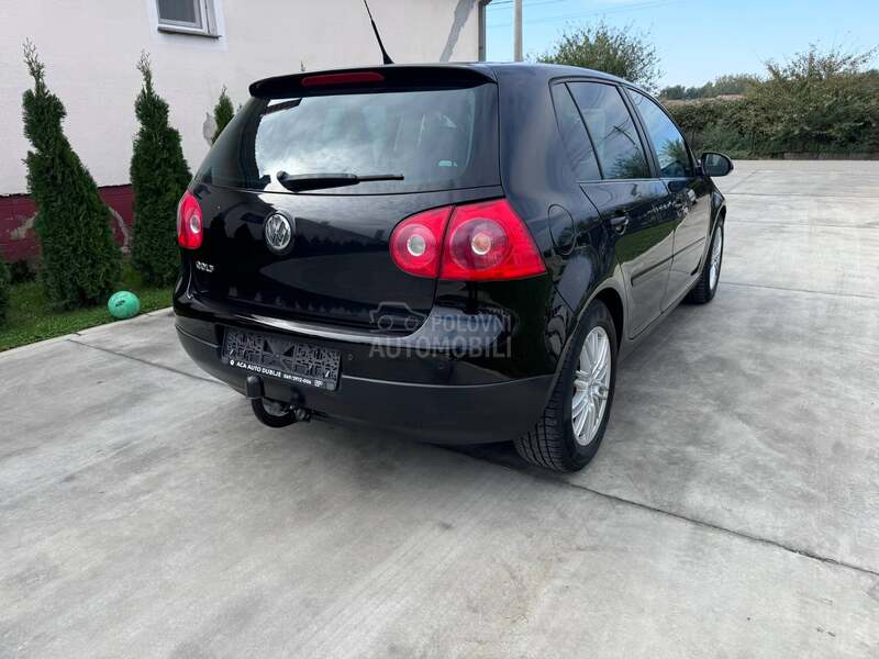 Volkswagen Golf 5 UNITED