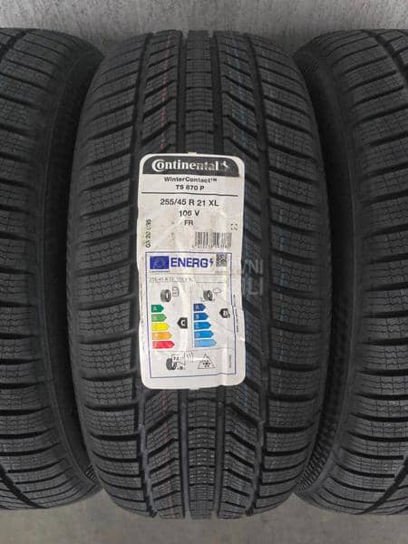 Continental 255/45 R21 Zimska