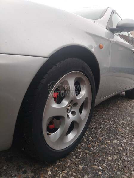 Alfa Romeo 147 1.6 ts