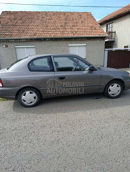 Hyundai Accent 1.6