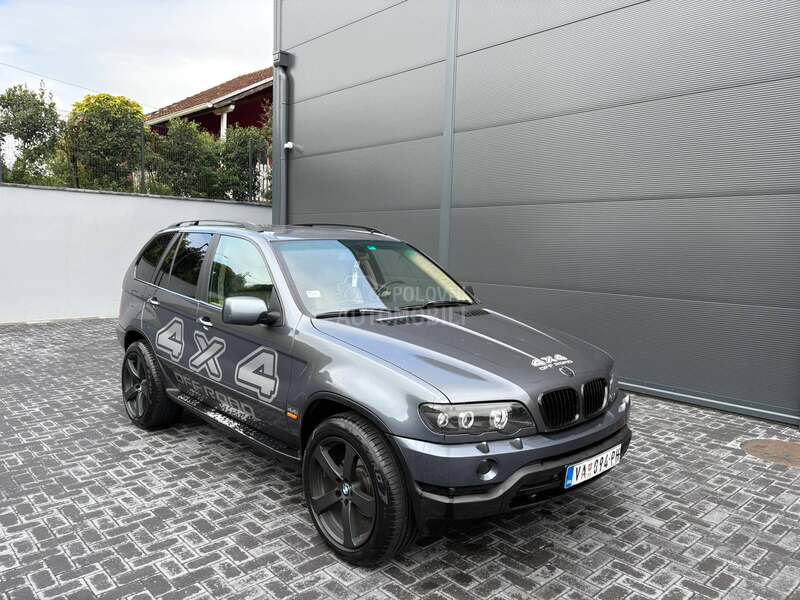 BMW X5 4.4