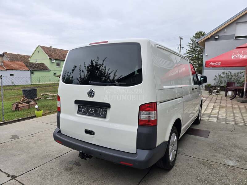 Volkswagen Transporter T5 1.9 TDI//K L I M A//