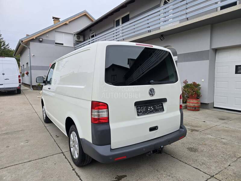 Volkswagen Transporter T5 1.9 TDI//K L I M A//