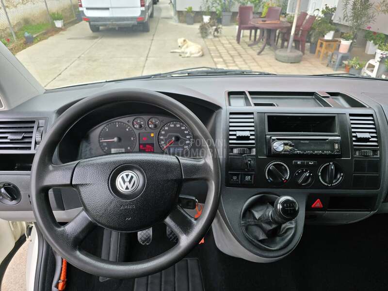 Volkswagen Transporter T5 1.9 TDI//K L I M A//