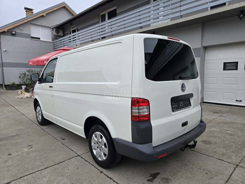 Volkswagen Transporter T5 1.9 TDI//K L I M A//
