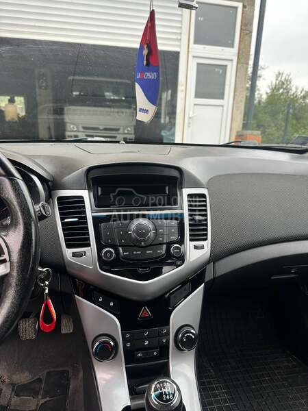 Chevrolet Cruze 
