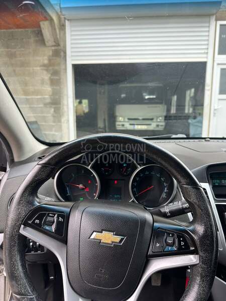 Chevrolet Cruze 