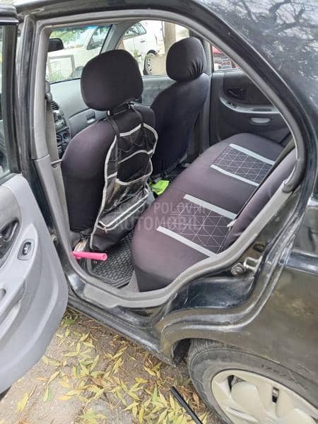 Hyundai Accent 1.3 SOHC GL 4DR