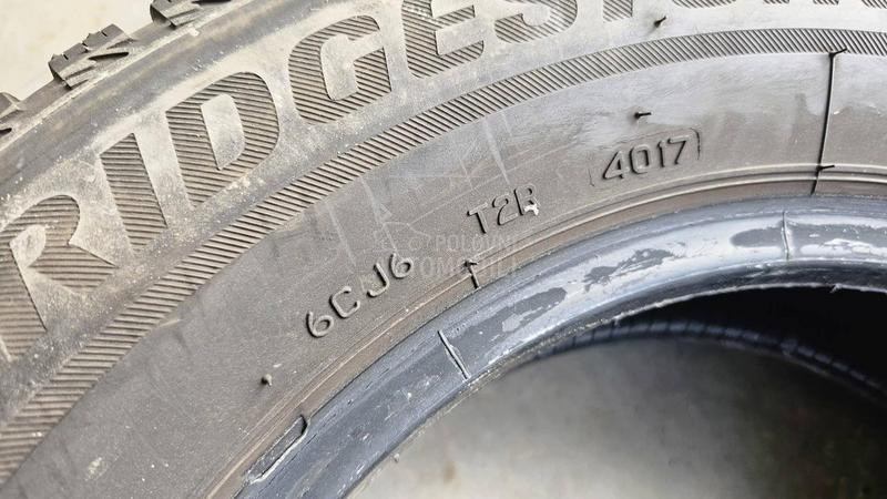 Bridgestone 185/70 R14 Zimska