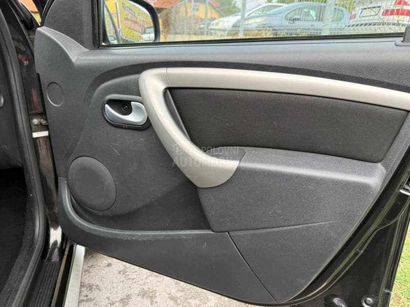 Dacia Duster 1.6 16v 4x4