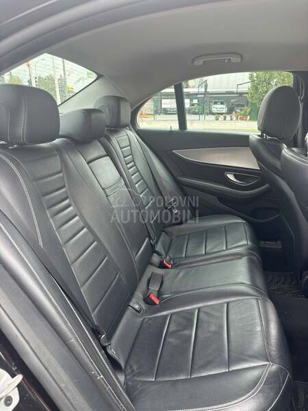 Mercedes Benz E 220 