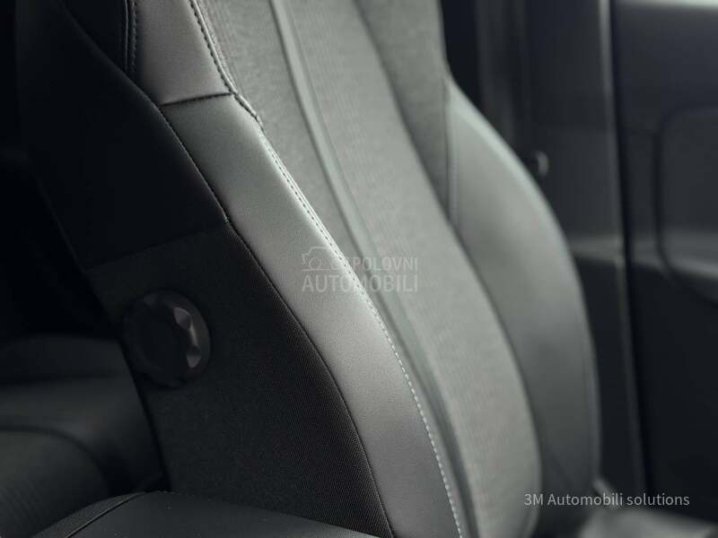 Peugeot 3008 ALLURE/1.5D/Kamera