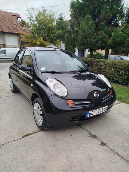 Nissan Micra 