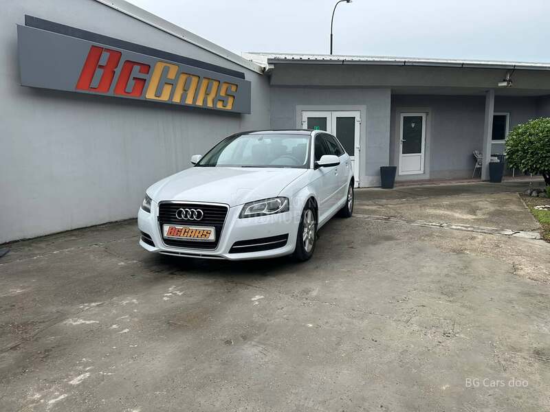 Audi A3 1.6TDI PANO