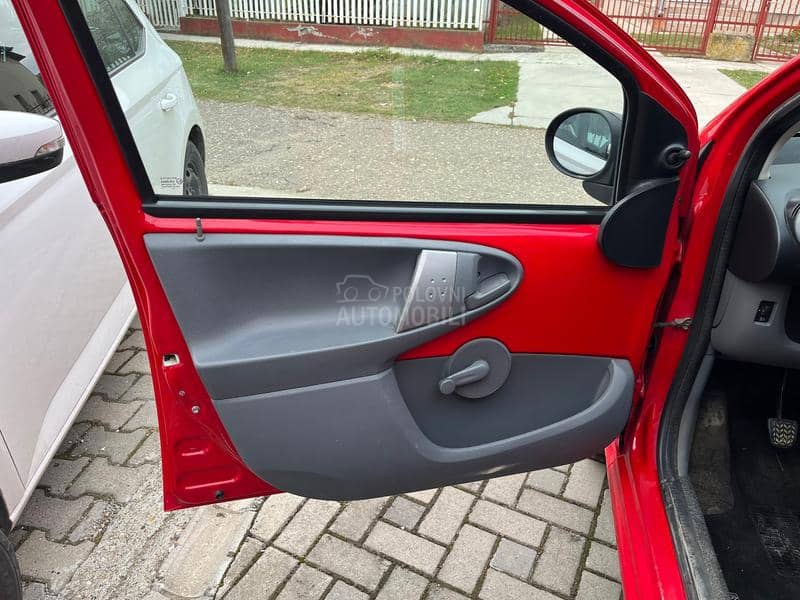 Citroen C1 1.0i//TOOPP