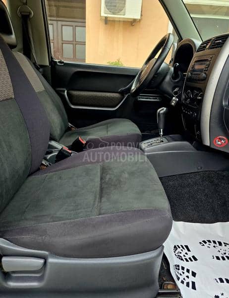 Suzuki Jimny 1.3i  4WD  autom.