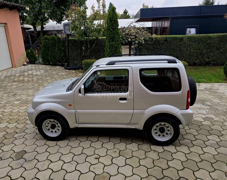 Suzuki Jimny 1.3i  4WD  autom.
