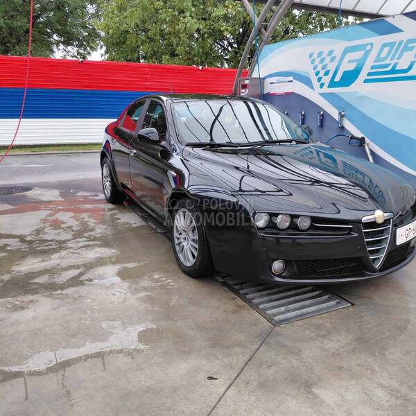 Alfa Romeo 159 