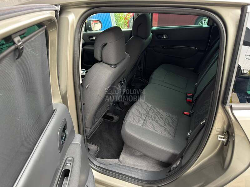 Peugeot 3008 1.6 hdi
