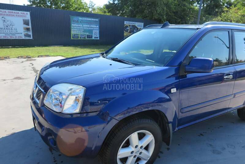 Nissan X-Trail 