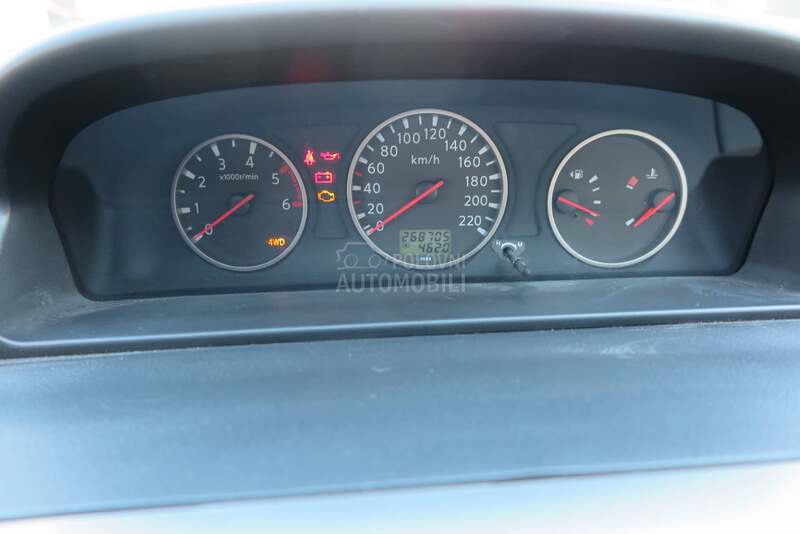 Nissan X-Trail 