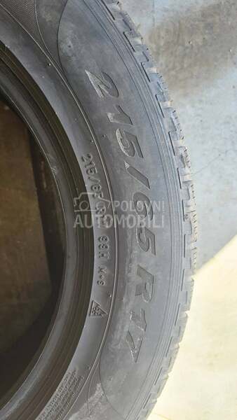 Pirelli 215/65 R17 Zimska