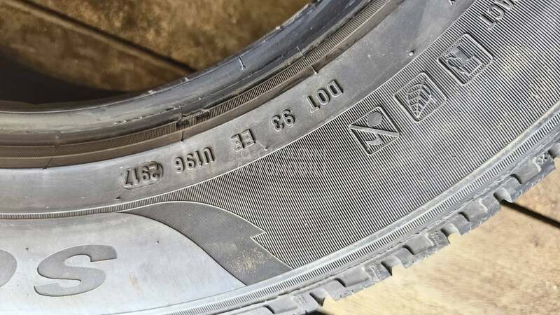 Pirelli 215/65 R17 Zimska