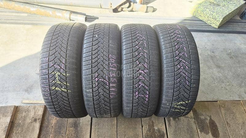 Semperit 205/55 R16 Zimska