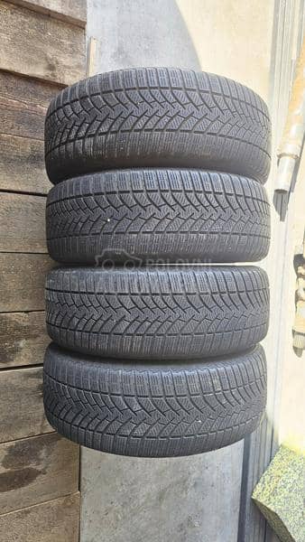 Semperit 205/55 R16 Zimska