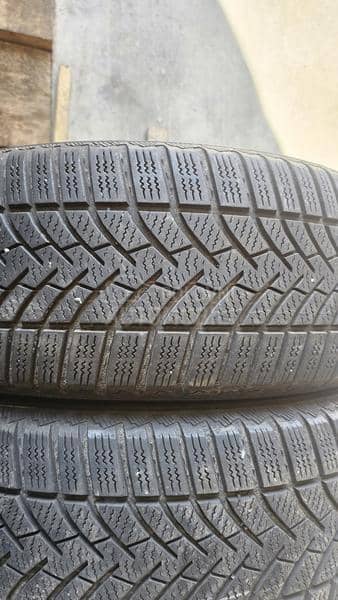 Semperit 205/55 R16 Zimska