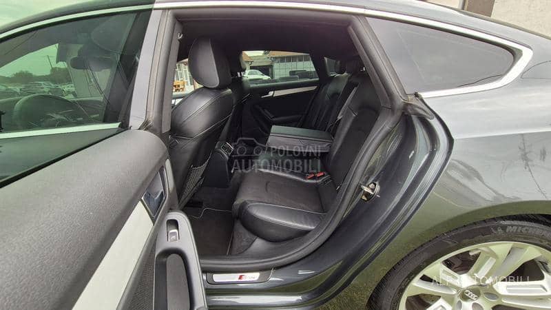 Audi A5 1.8   S-LINE