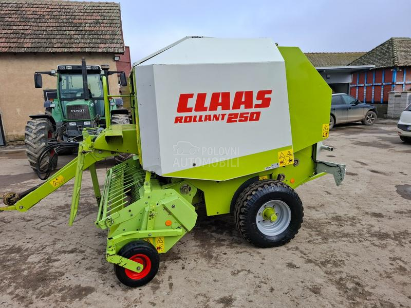 Claas Rollannt 250 nozevi
