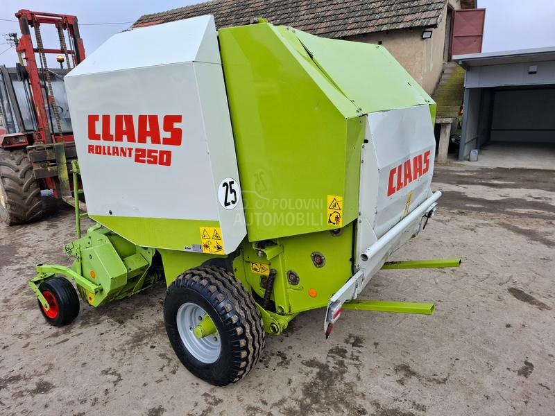 Claas Rollannt 250 nozevi