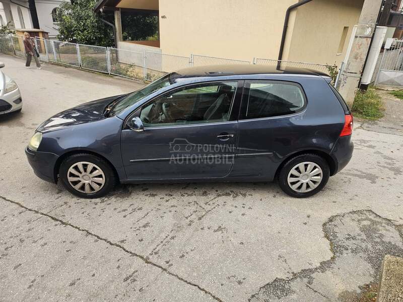 Volkswagen Golf 5 1.9tdi