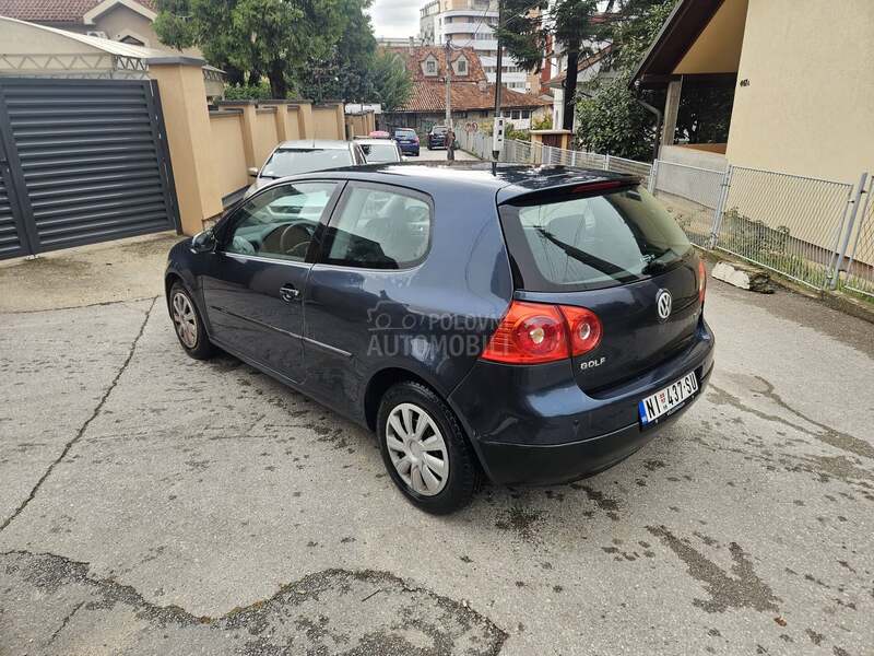 Volkswagen Golf 5 1.9tdi