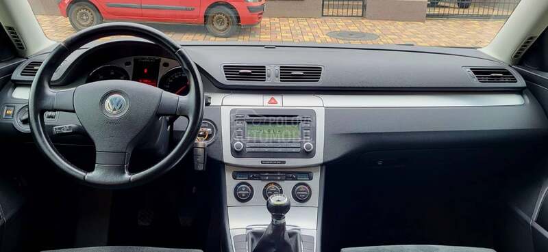 Volkswagen Passat B6 1.9 TDI  ORG.K.M
