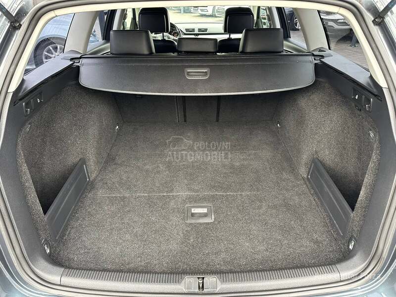 Volkswagen Passat B7 N O V/D S G/N A V