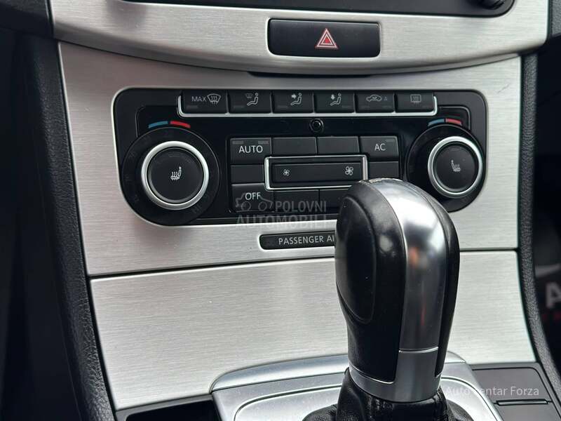 Volkswagen Passat B7 N O V/D S G/N A V