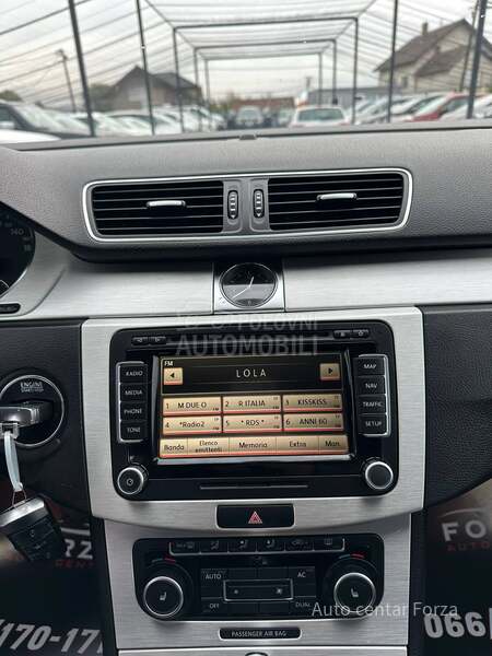 Volkswagen Passat B7 N O V/D S G/N A V