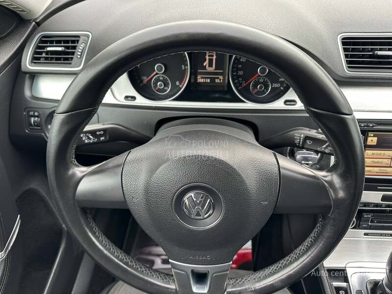 Volkswagen Passat B7 N O V/D S G/N A V