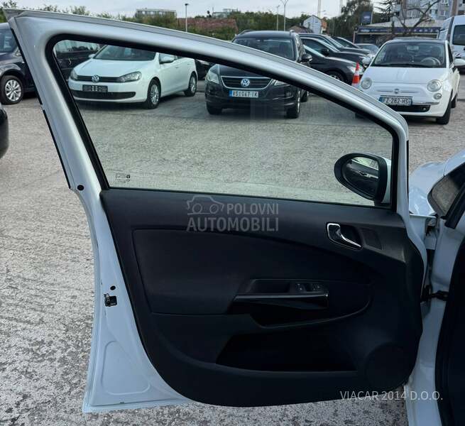 Opel Corsa D 1.2 TNG