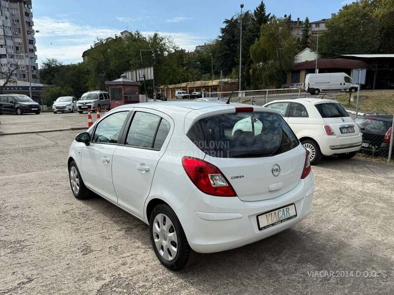 Opel Corsa D 1.2 TNG