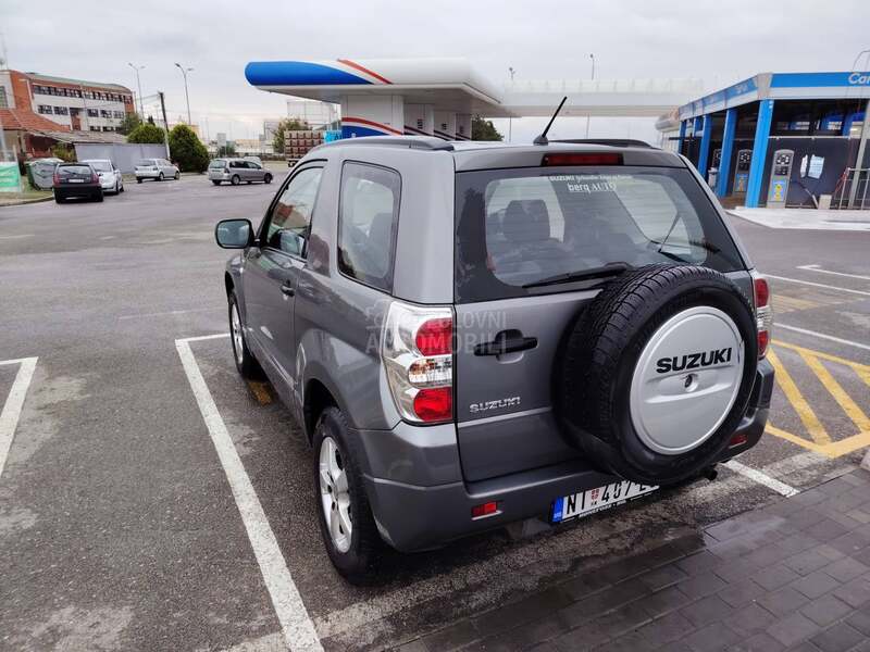 Suzuki Grand Vitara VVT