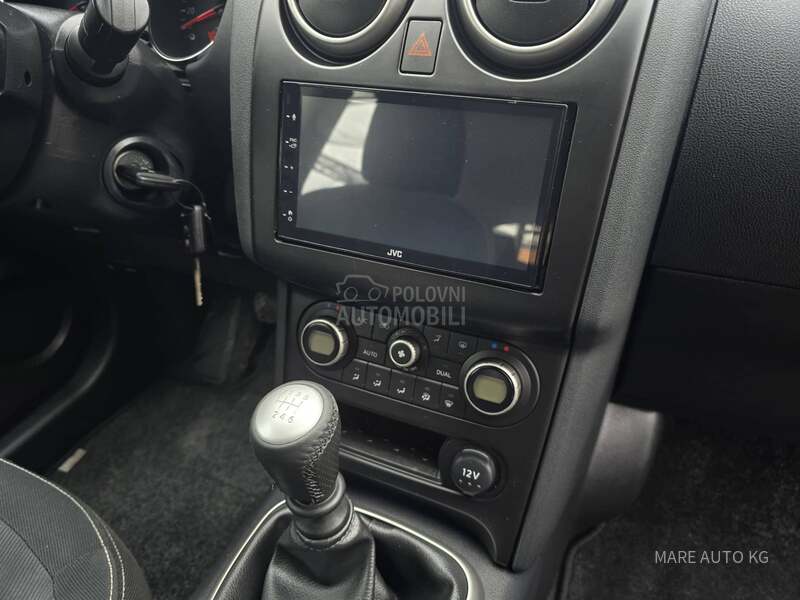 Nissan Qashqai 2.0D/URADJEN SERVIS