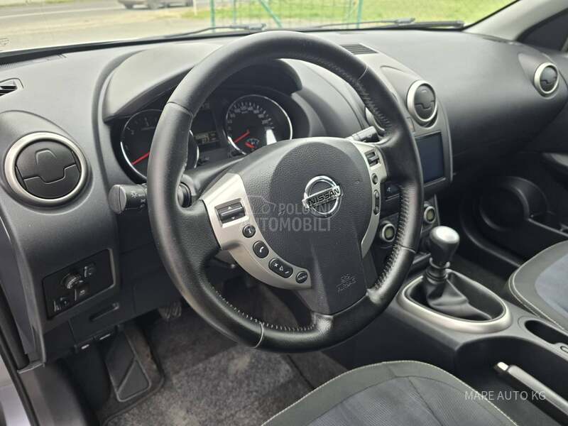 Nissan Qashqai 2.0D/URADJEN SERVIS