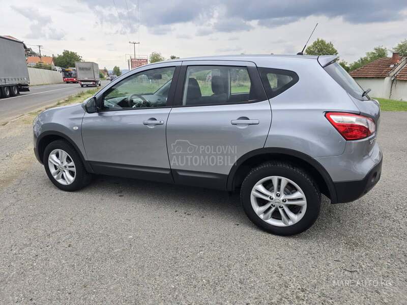 Nissan Qashqai 2.0D/URADJEN SERVIS