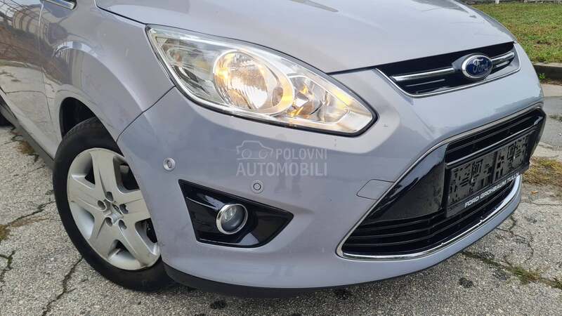 Ford C-Max TITANIUM