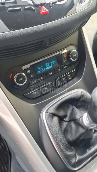 Ford C-Max TITANIUM