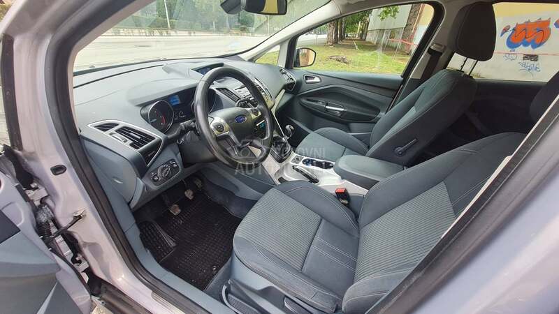 Ford C-Max TITANIUM